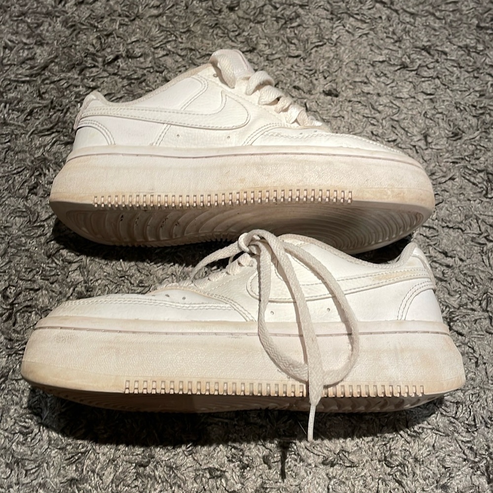Nike court vision Alta